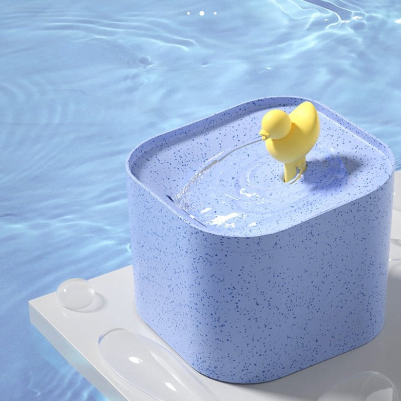 USB cat automatic water dispenser pet water dispenser - white - by Famigift