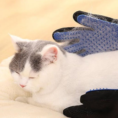 Pet Dog Hair Brush Comb Glove For Pet Cleaning Massage (1 pair - Red - by Famigift