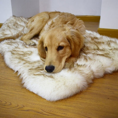 Fami Petcare Cloud Rug - Faux Fur Relaxing Dog Bed - White - by Famigift
