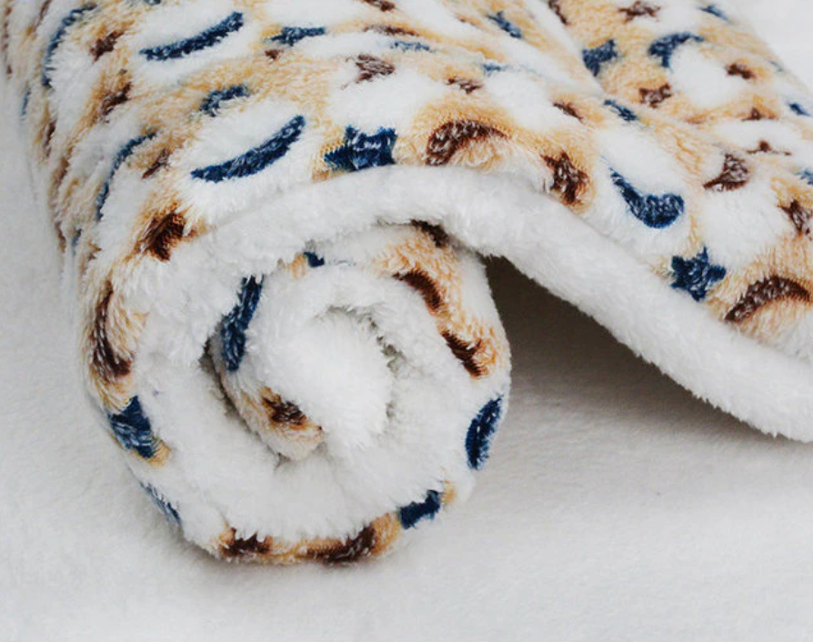 Fami Petcare Cloud Blanket - Wild & Fun Edition - Moon and Stars - by Famigift