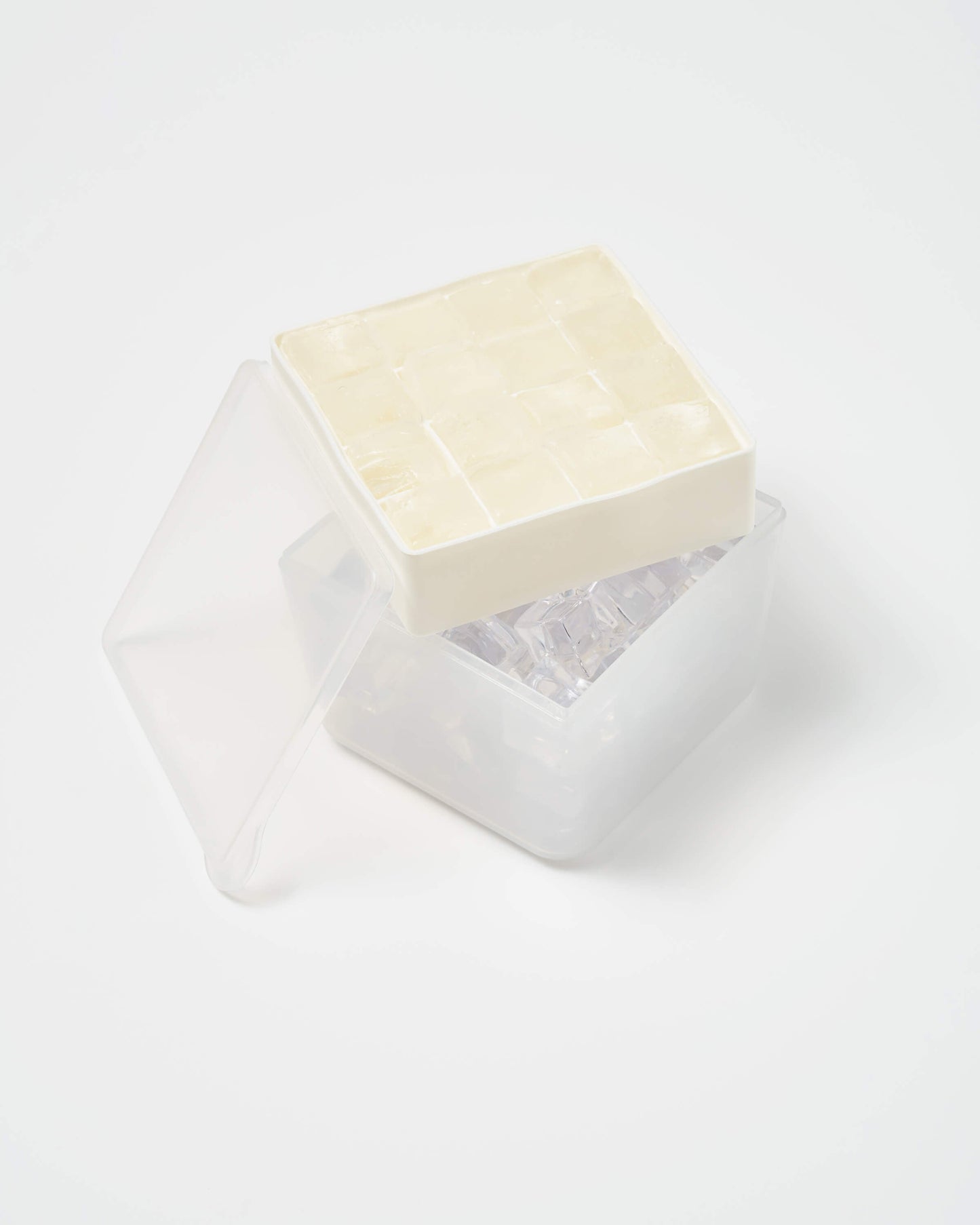 The Ice Box - by Famigift