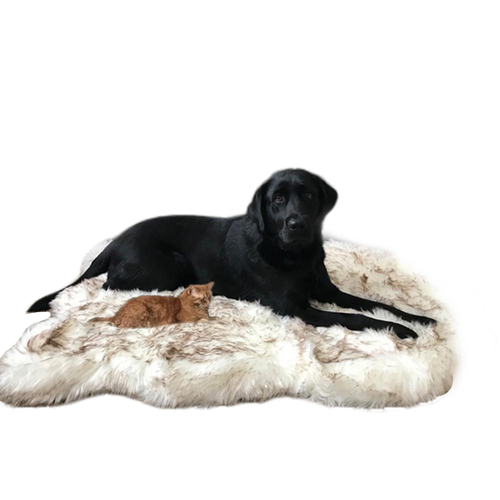 Fami Petcare Cloud Rug - Faux Fur Relaxing Dog Bed - White - by Famigift